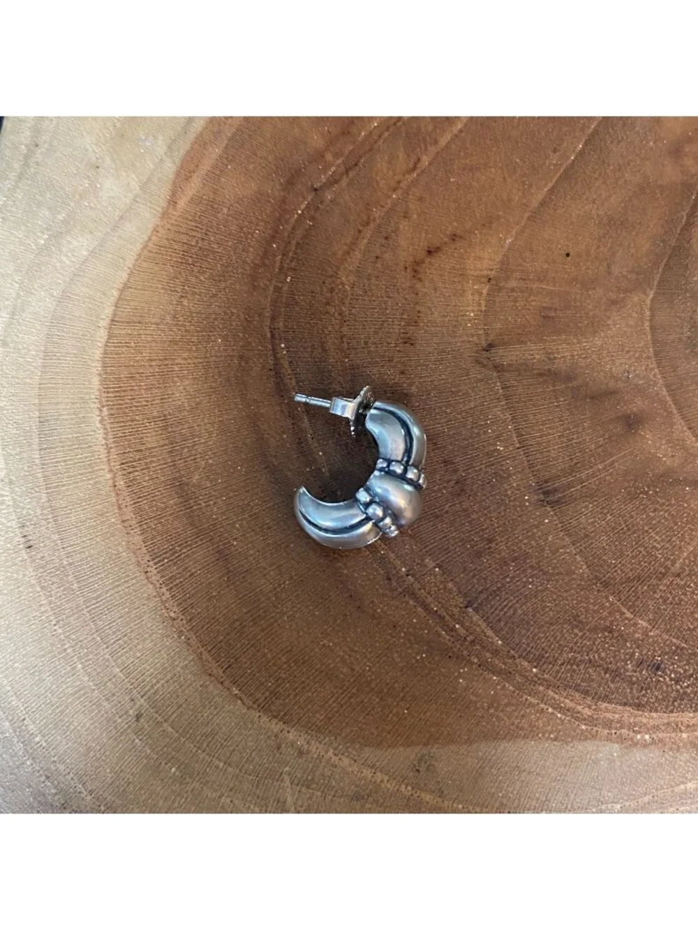 SINGLE Retired James Avery Thatch Half Hoop Earring, Sterling Silver